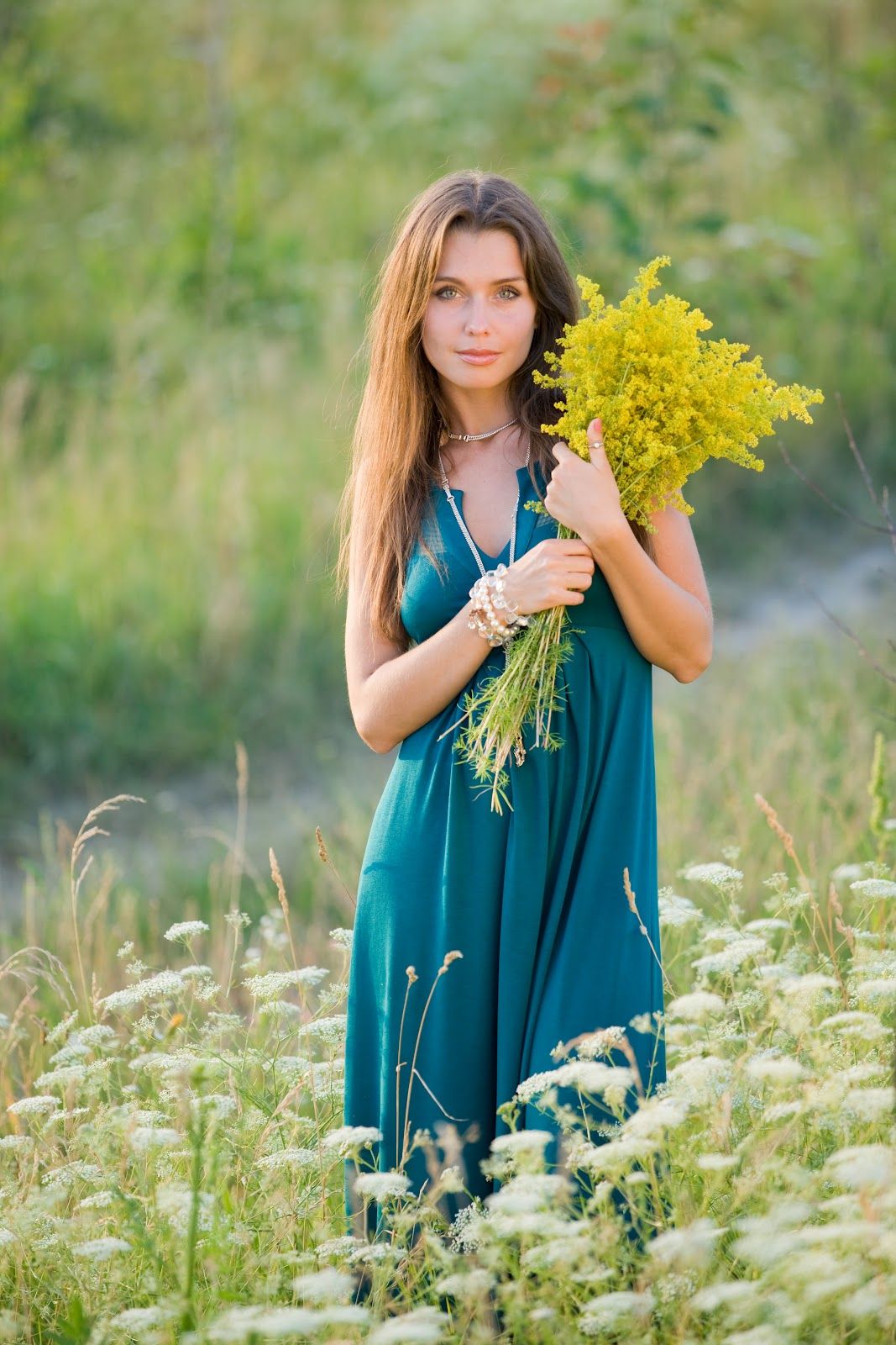 Slavic women in Asuncion
