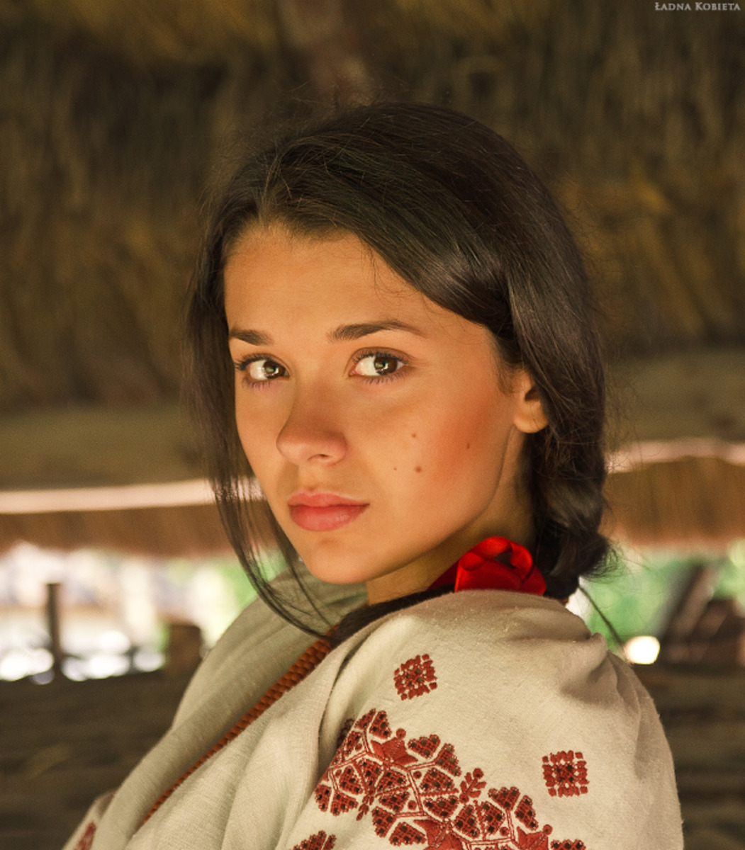 Girls in Slavic costumes in Asuncion